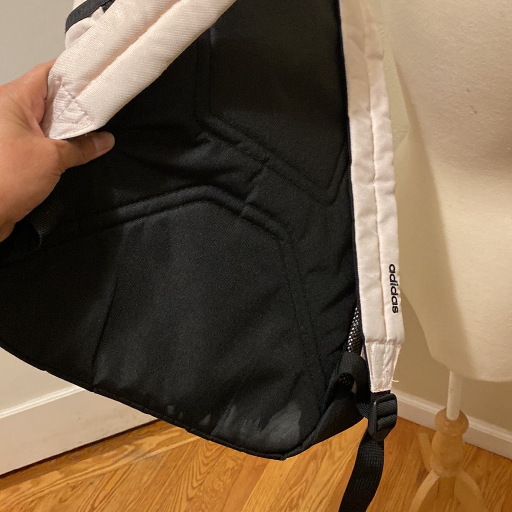 Adidas backpack - Picture 4 of 4